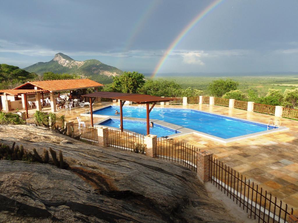 Fazenda Hotel Pedra Dos Ventos Quixadá Esterno foto